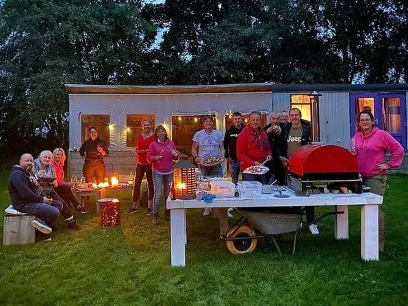 244229353 266162125511416 n